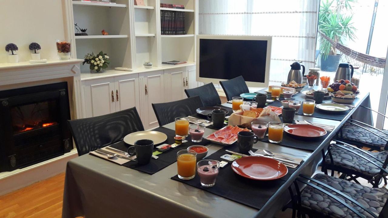 Angel Guimera Rooms & Breakfast Valencia Exterior photo